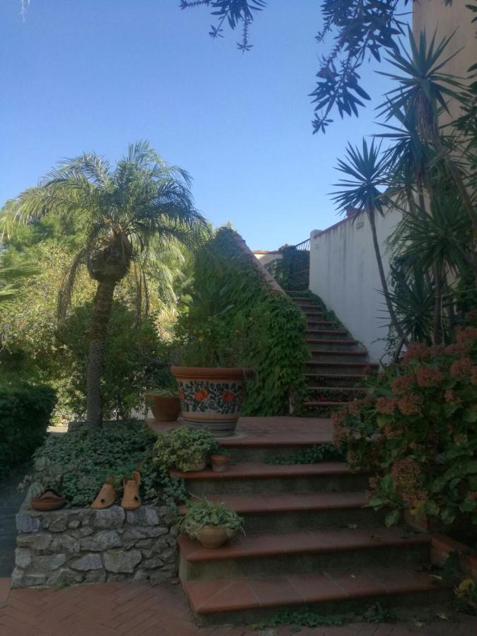 Villa Grande Messina Exterior photo